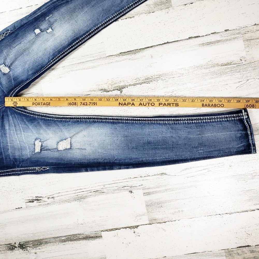 *****SOLD****Rock Revival Staceya Skinny Jean's. - Picture 7 of 8